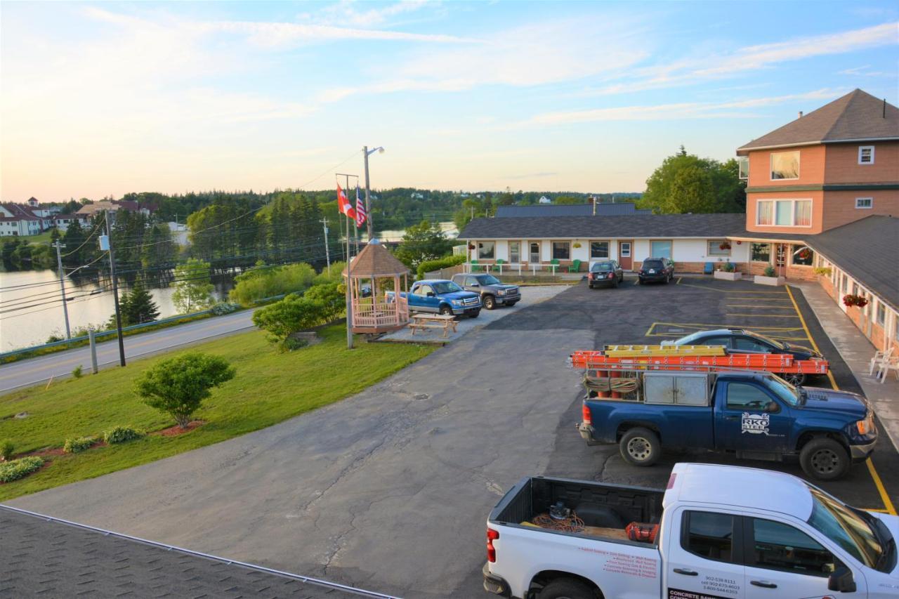 Novastar Motel On The Lake Yarmouth Exteriér fotografie